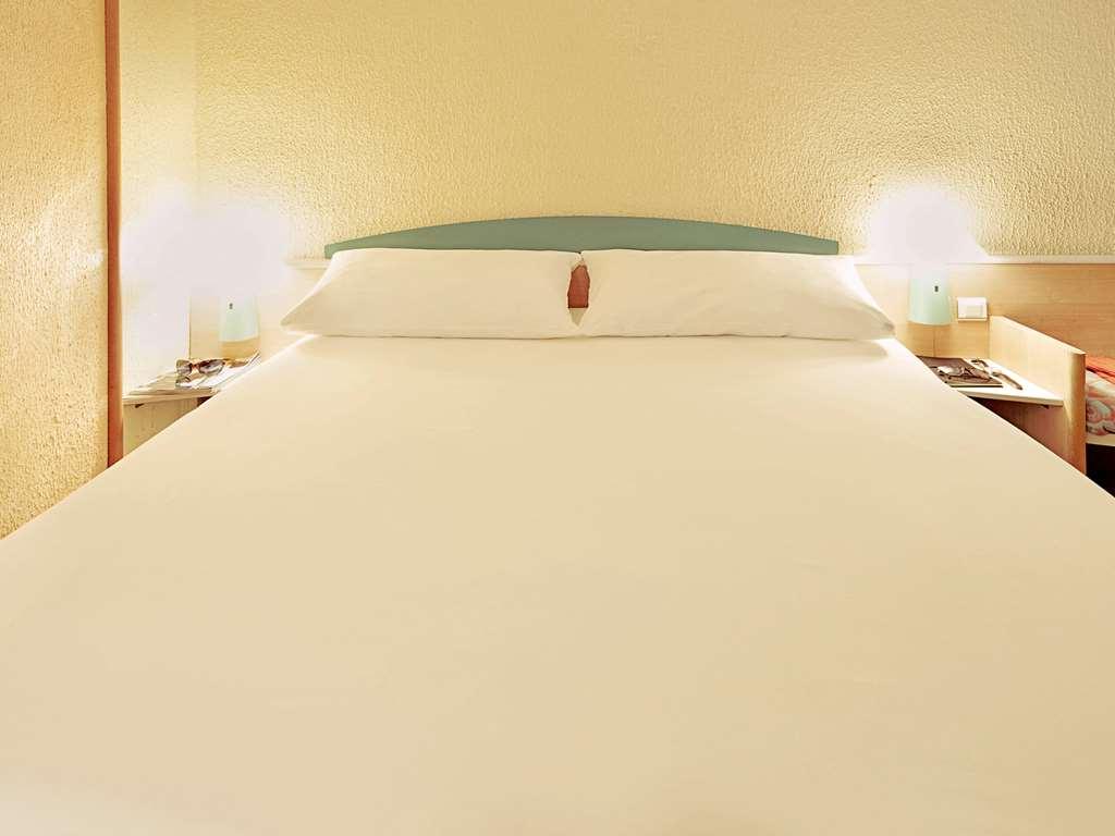 Ibis Creil Sur Oise Hotell Villers-Saint-Paul Rum bild